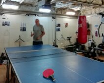 IMG_20180806_134310 06/08/2018 - Bon ce n'est pas tout, il faut continuer notre entretien quotidien au tennis de table, tout comme au Terrier. Yeah! The mini gym where we are able...
